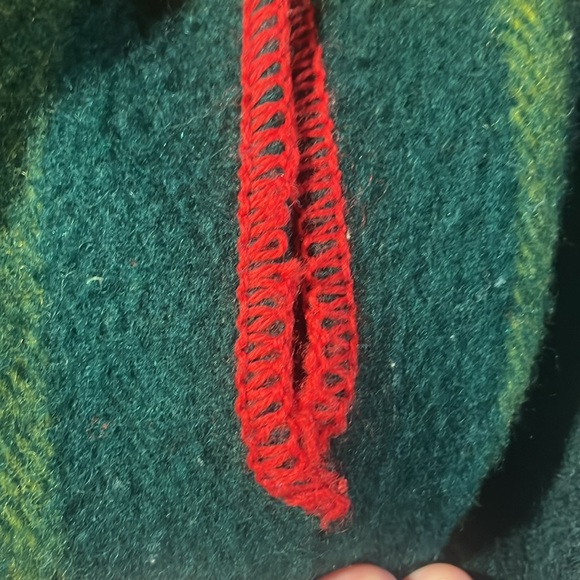 Vintage Plaid Wool Poncho - Picture 6 of 6